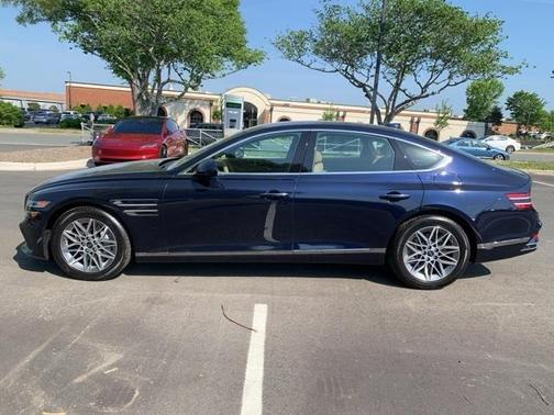 2025 Genesis G80 2.5T