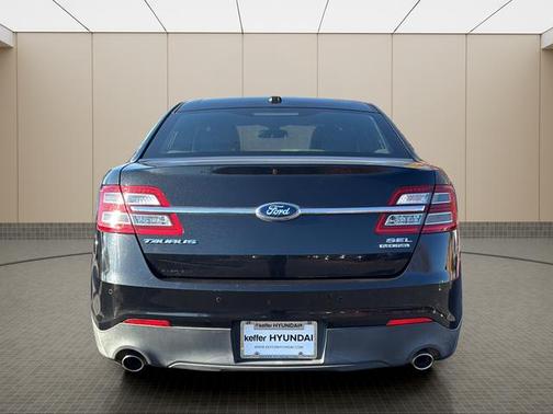 2013 Ford Taurus SEL