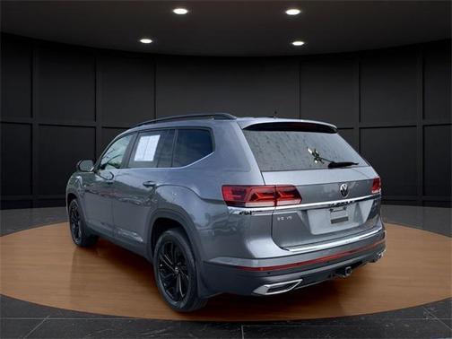 2022 Volkswagen Atlas 3.6L SE w/Technology