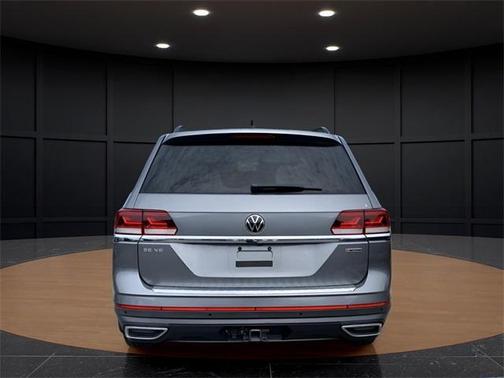 2022 Volkswagen Atlas 3.6L SE w/Technology