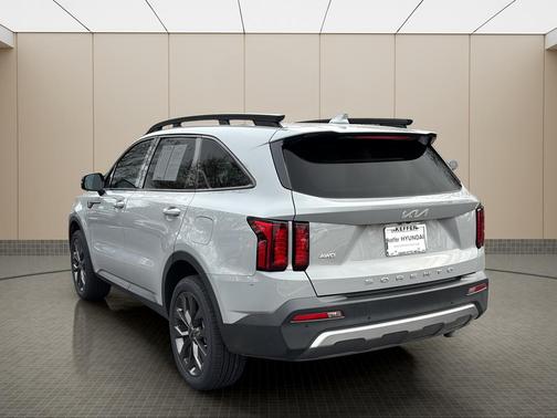 2022 Kia Sorento X-Line EX