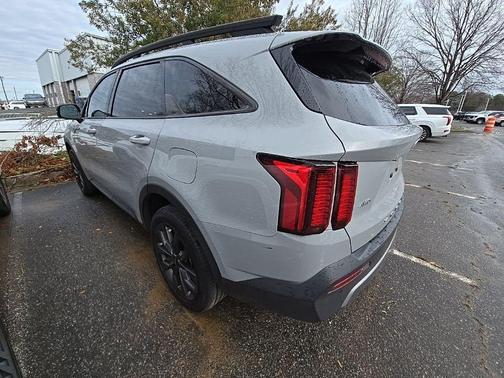 2022 Kia Sorento X-Line EX