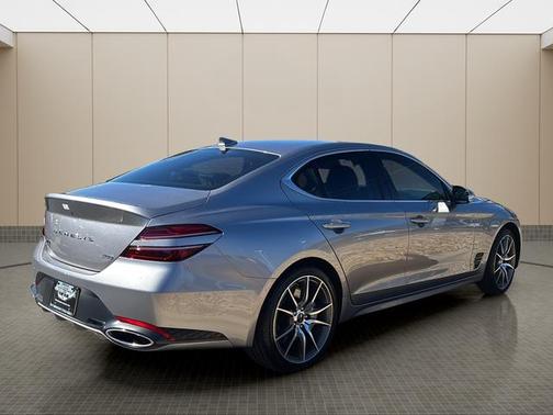 2026 Genesis G70 2.5T Standard