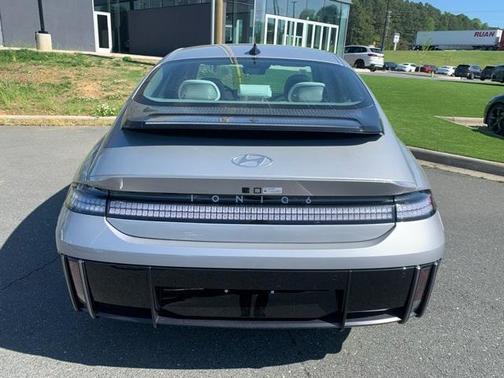 2025 Hyundai IONIQ 6 SEL