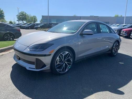 2025 Hyundai IONIQ 6 SEL