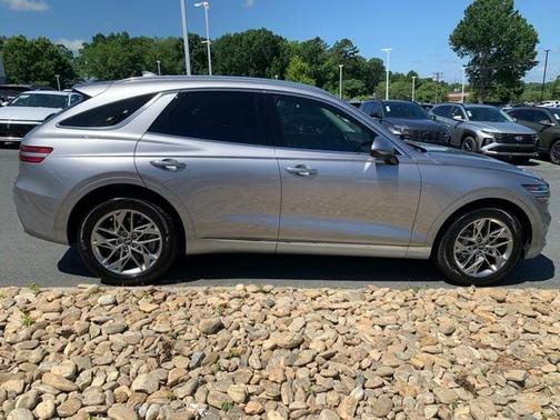2025 Genesis GV70 2.5T