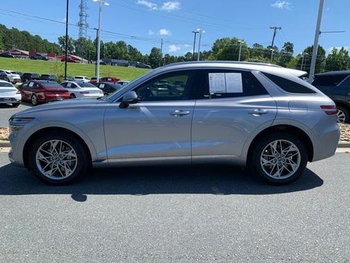 2025 Genesis GV70 2.5T