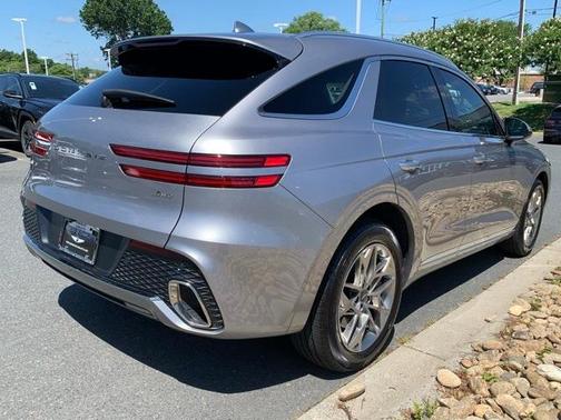 2025 Genesis GV70 2.5T