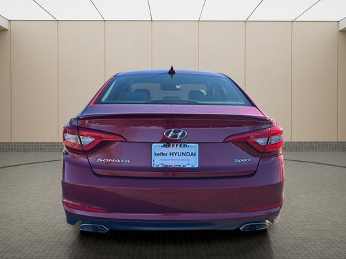 2015 Hyundai SONATA Sport
