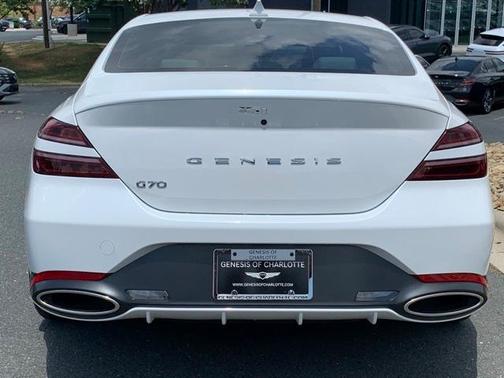 2025 Genesis G70 2.5T