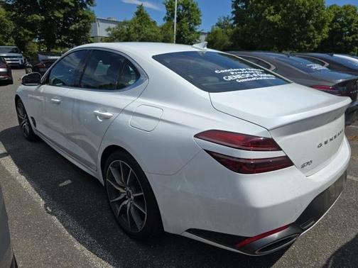 2025 Genesis G70 2.5T
