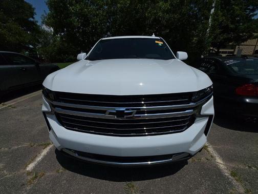 Summit White 2022 Chevrolet Tahoe LT