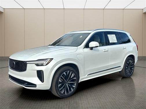 2025 Volvo XC90 Plug-In Hybrid T8 Ultra 7-Seater