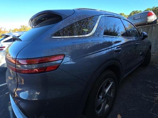 2026 Genesis GV70 2.5T