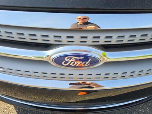 Ebony Black 2012 Ford Taurus Limited