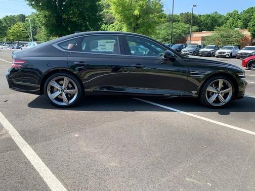 2025 Genesis G80 2.5T