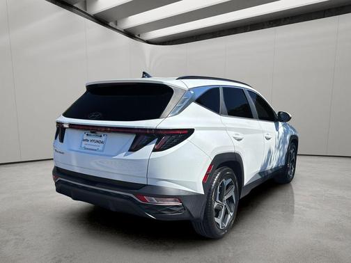 Quartz White 2022 Hyundai TUCSON SEL