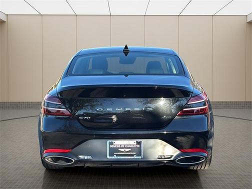 2026 Genesis G70 2.5T Standard
