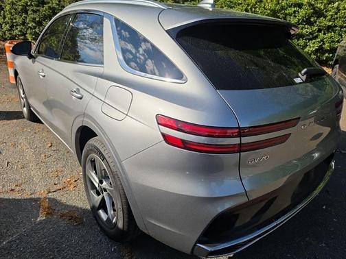 Savile Silver 2026 Genesis GV70 2.5T