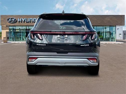 2025 Hyundai TUCSON Hybrid Limited