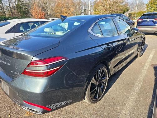 2023 Genesis G70 3.3T