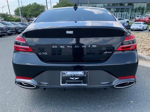 2025 Genesis G70 2.5T