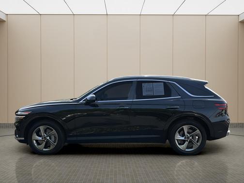 Vik Black 2026 Genesis GV70 2.5T