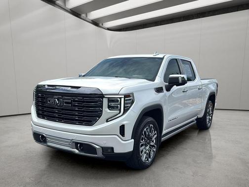 White Frost Tri-Coat 2024 GMC Sierra 1500 Denali Ultimate