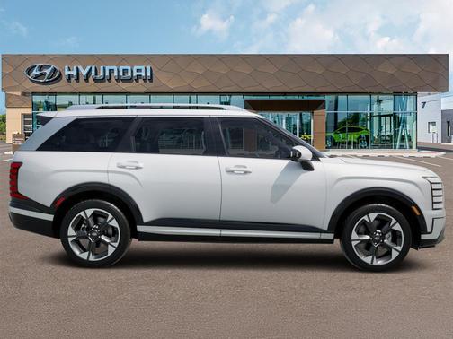 Pearl 2026 Hyundai Palisade Hybrid Limited