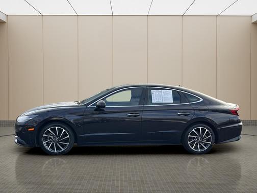 2023 Hyundai SONATA Limited
