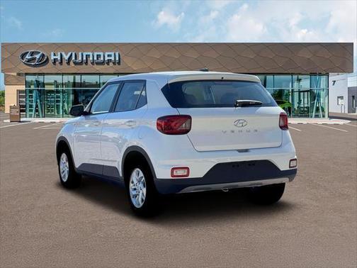 Lunar White 2026 Hyundai VENUE SE
