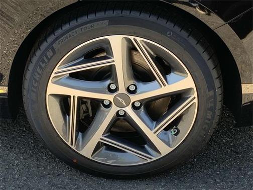 2024 Genesis G80 2.5T