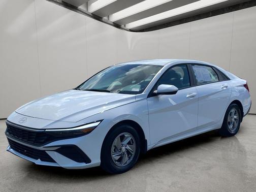 White 2026 Hyundai ELANTRA SE
