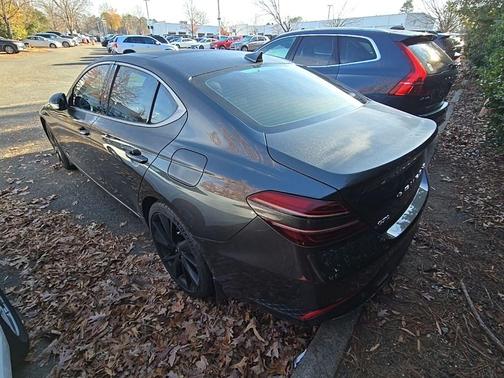 2023 Genesis G70 2.0T