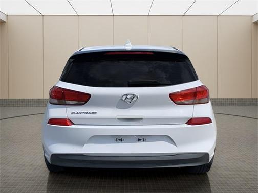 2018 Hyundai Elantra GT Base