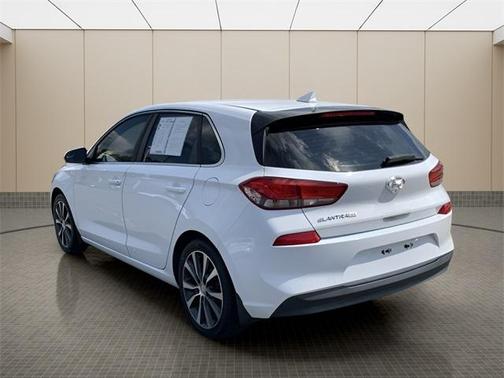 2018 Hyundai Elantra GT Base
