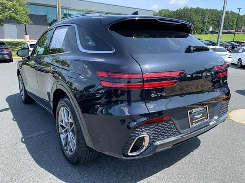 2025 Genesis GV70 2.5T