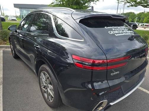 2025 Genesis GV70 2.5T
