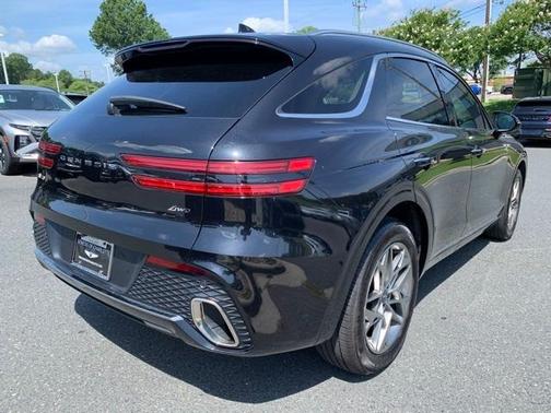 2025 Genesis GV70 2.5T