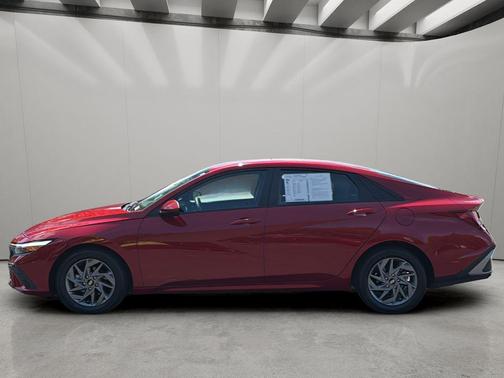 Red 2024 Hyundai ELANTRA SEL
