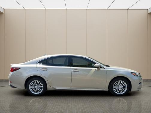 Satin Cashmere Metallic 2016 Lexus ES 350 Base