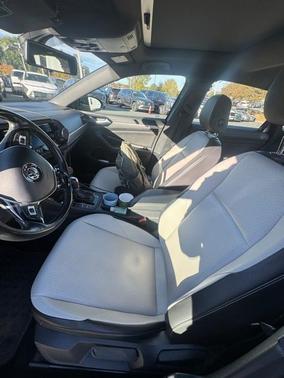 2019 Volkswagen Jetta 1.4T R-Line