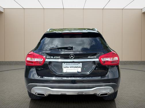 Midnight Black 2018 Mercedes-Benz GLA 250 Base 4MATIC