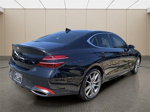 2025 Genesis G70 2.5T