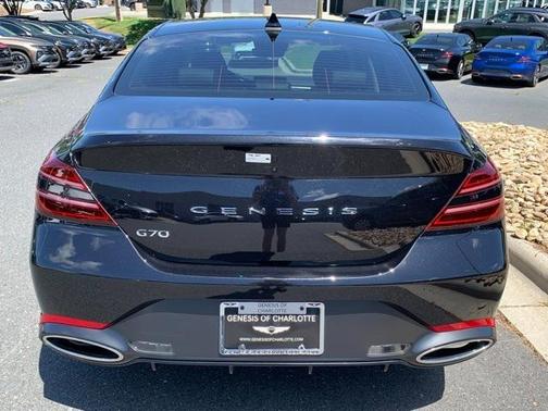 2025 Genesis G70 2.5T
