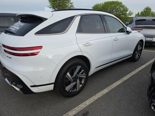 2026 Genesis GV70 3.5T Sport Advanced