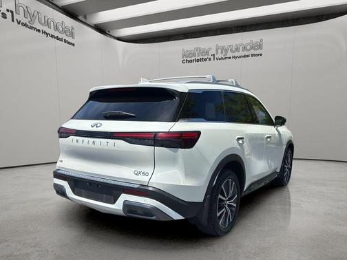 Majestic White 2023 INFINITI QX60 SENSORY