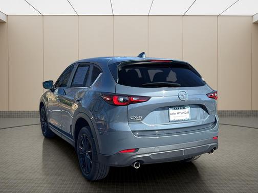 2022 Mazda CX-5 Carbon Edition