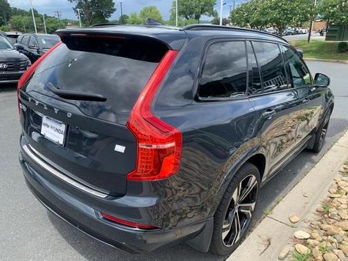 2022 Volvo XC90 Recharge Plug-In Hybrid T8 R-Design 7 Passenger