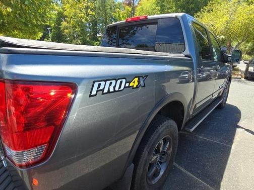 2015 Nissan Titan PRO-4X